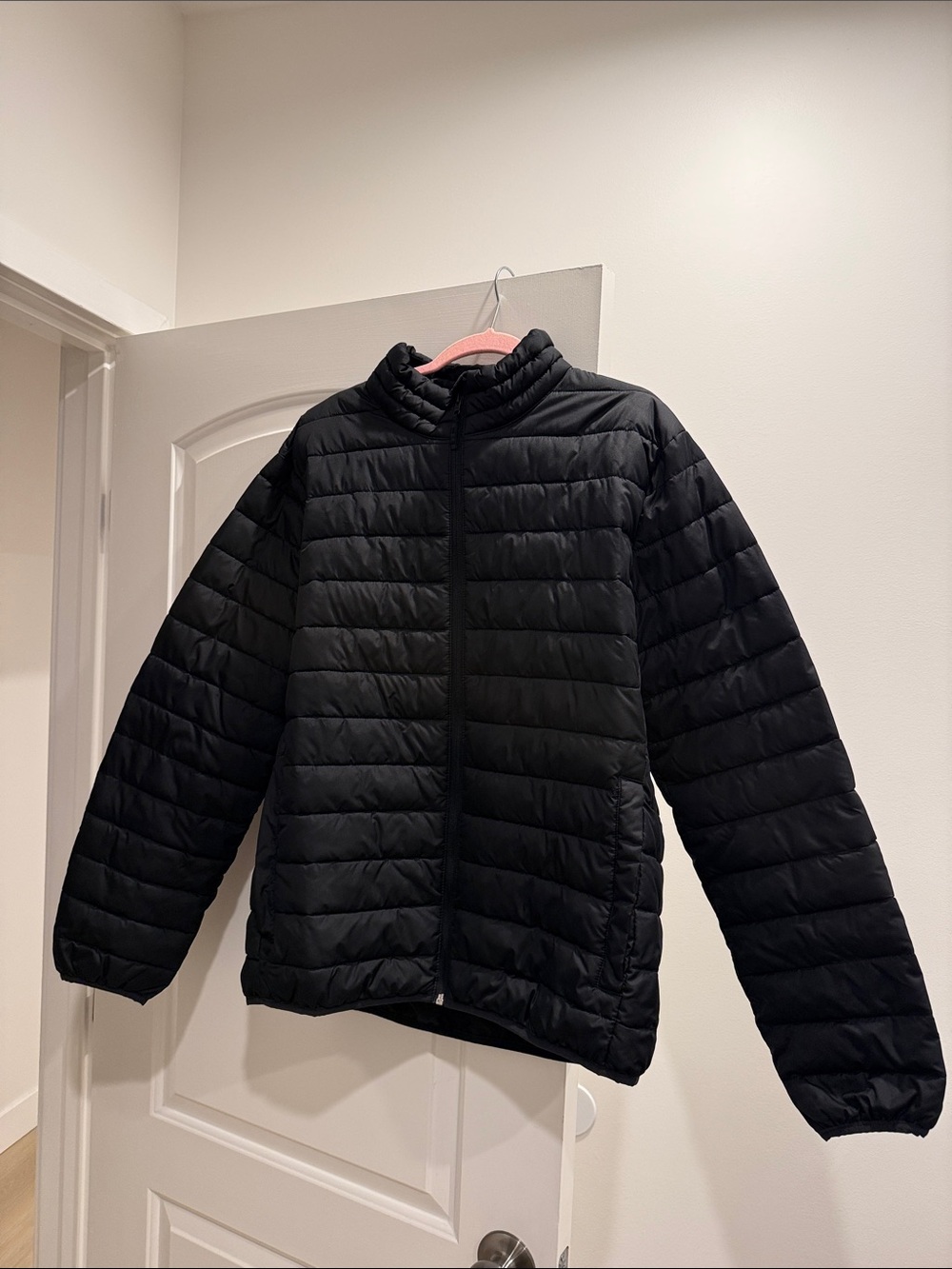 GAP Men's Black Quilted Lightweight Puffer Jacket